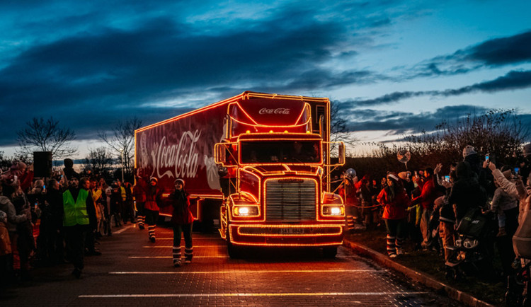 Do Pece pod Sněžkou dorazí brzy legendární vánoční kamion