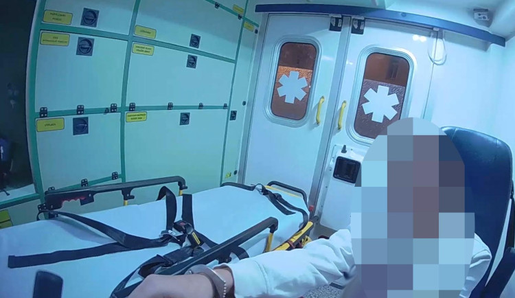 Strážníci zasahovali u dvou psychicky rozrušených žen. Obě skončily v péči odborníků