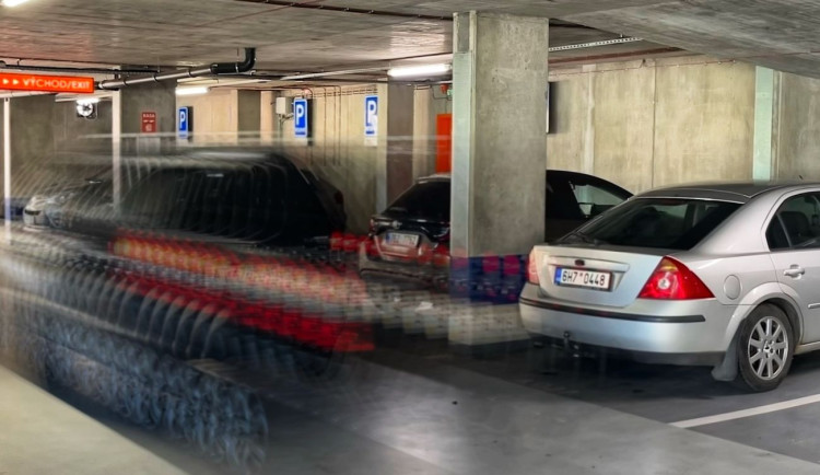 Hradec Králové sbírá názory na parkování ve městě, stačí vyplnit dotazník