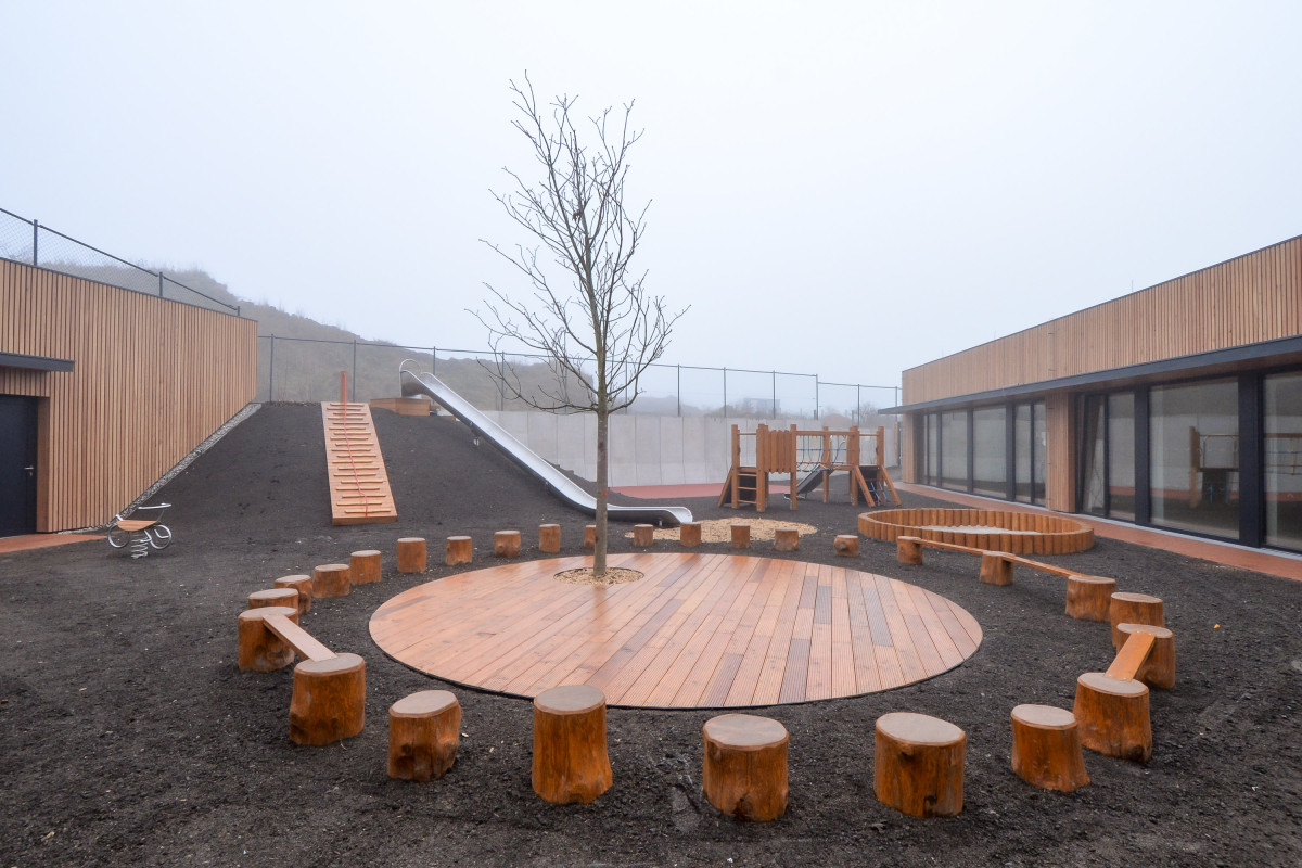 Dětem bude sloužit nová školka se střešní a venkovní zahradou za 76 milionů