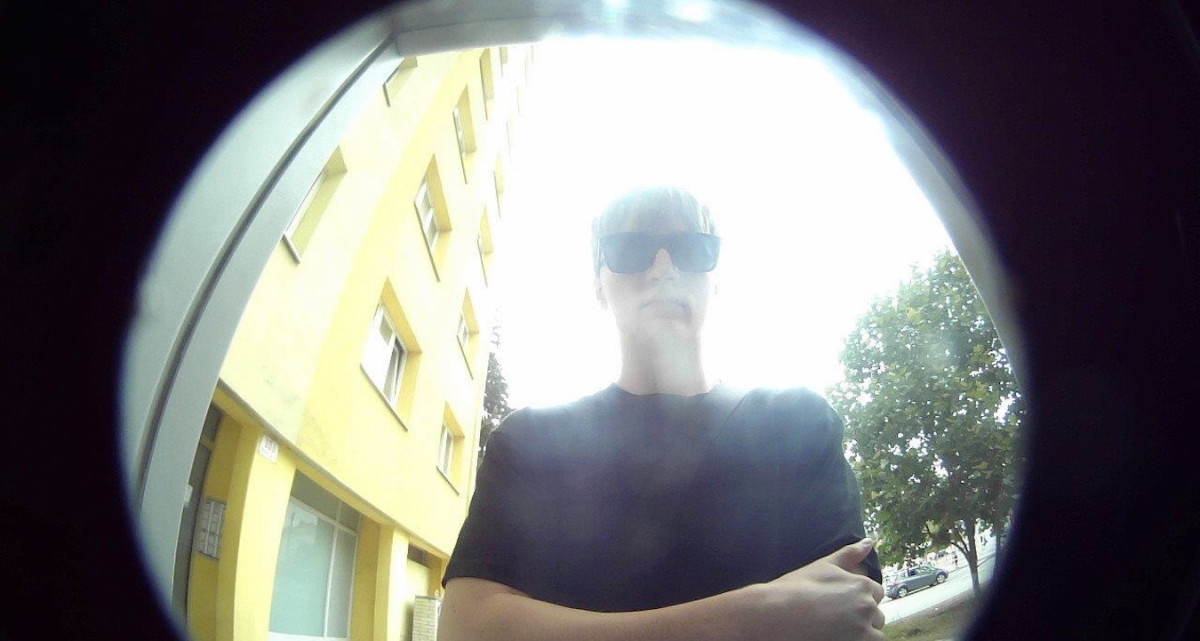 Mimoňští policisté hledají mladíka. Potřebujeme s ním mluvit, říkají