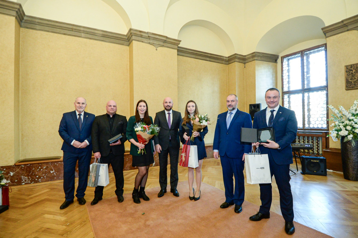 FOTO: Hrdinové, kteří žijí mezi námi. Na plzeňské radnici bylo oceněno 22 statečných
