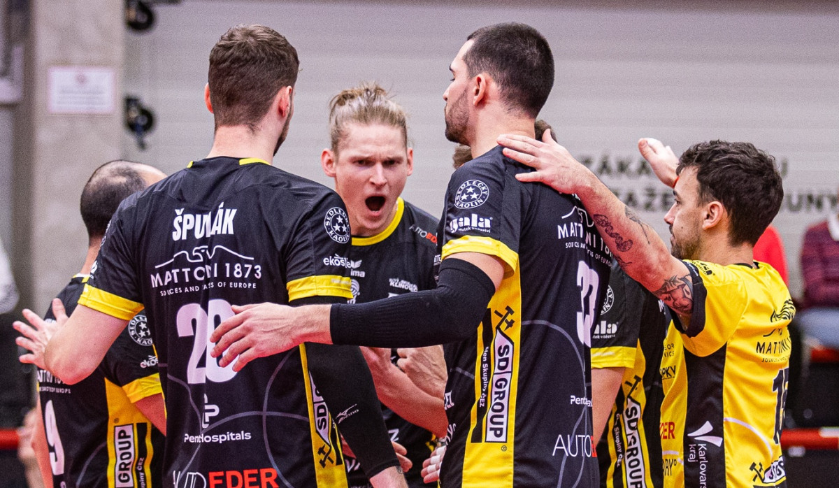 FOTO: Karlovarští volejbalisté mají nabitý program, přesto postoupili do finále. Foto: Se svolením VK ČEZ Karlovarsko