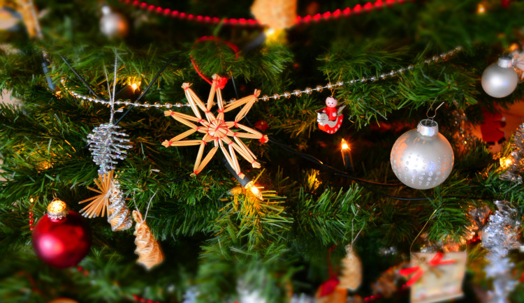 Štědrý den plný tradic a pověr: Co dodržovat a čemu se vyhnout?