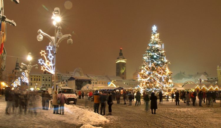 DRBNA HISTORIČKA: Od zlatého prasátka po koledy. Jak se slavily Vánoce na Budějovicku