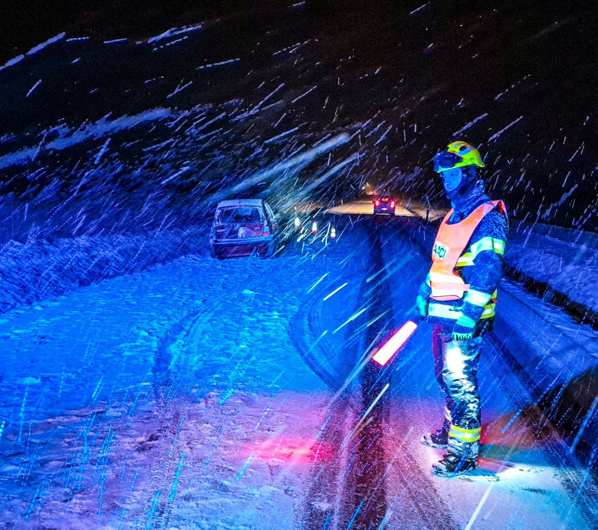 Tři opilé děti, potyčky, nehody a požáry kvůli pyrotechnice. To byl Silvestr v Olomouckém kraji