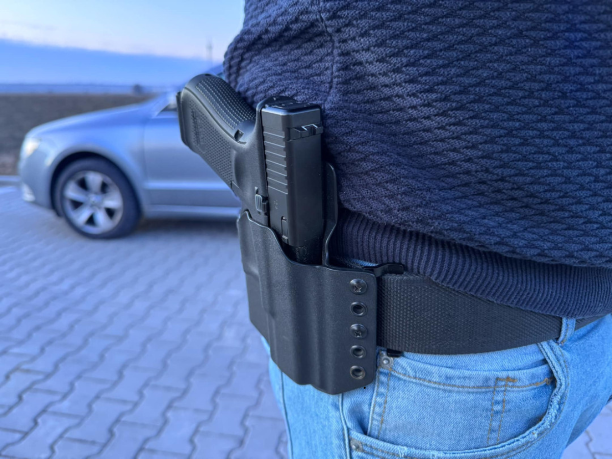 Začíná zbraňová amnestie. Lidé mohou půl roku beztrestně legalizovat nelegální zbraně