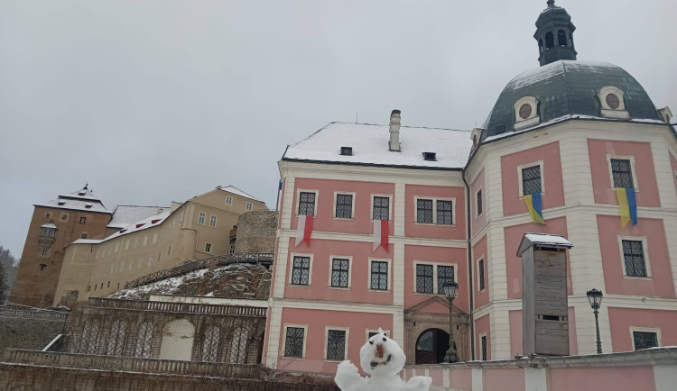 V Bečově končí pracemi v kapli záchrana horního hradu