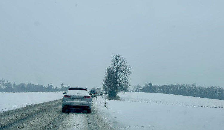 Na vlastní kůži: Cestování na Jihlavsku dnes vyžadovalo respekt a velkou opatrnost
