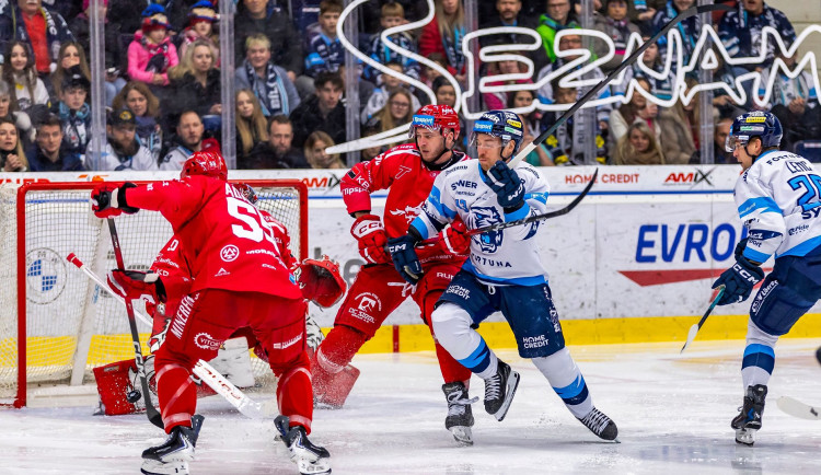 Tygři porazili doma Třinec 5:3. Dvěma góly se blýskli Galvas a Weatherby