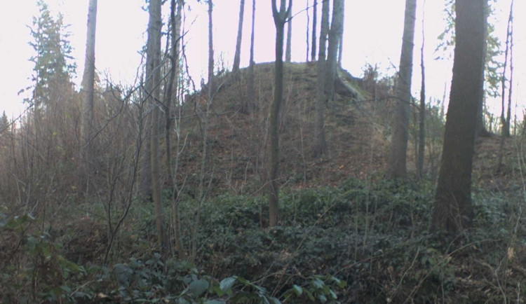 Hrady Frýdlantu nad Ostravicí. Jejich tajemství se může v terénu pokusit odhalit každý