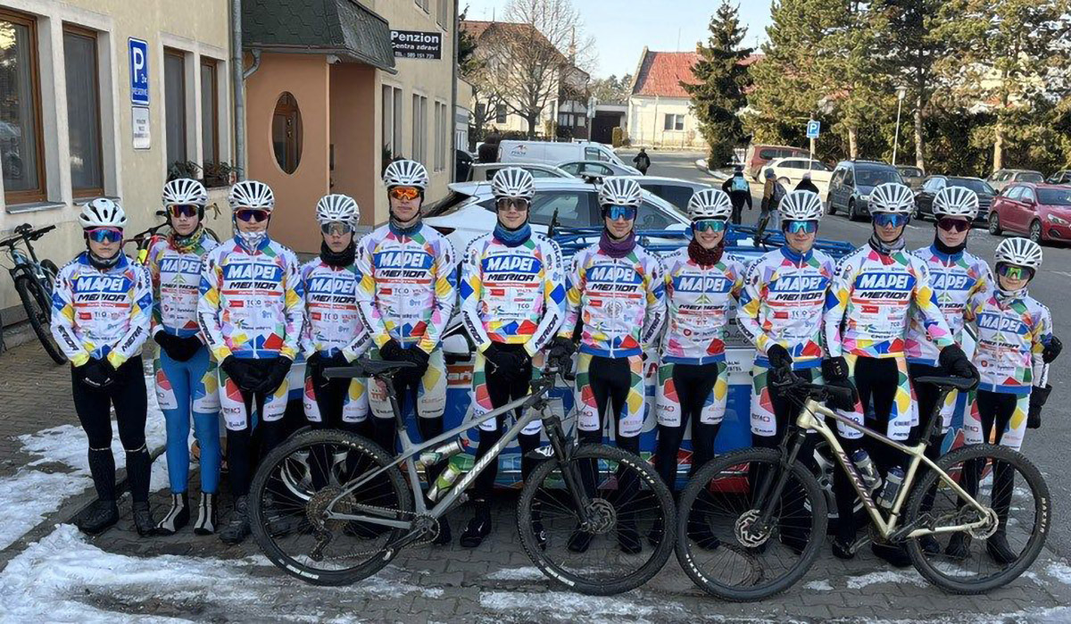 Tradiční soustředění. Kondici nabírá tým Mapei Merida Kaňkovský na soustředění v Bohuňovicích.