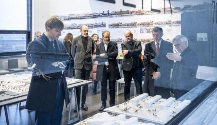 5edbe9fb-42d0-41f7-bc6c-8025b47b9162