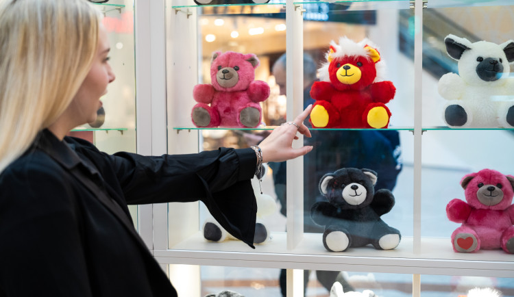 Lidé v Brně mohou přispět dětem s rakovinou, odměnou budou plyšáci