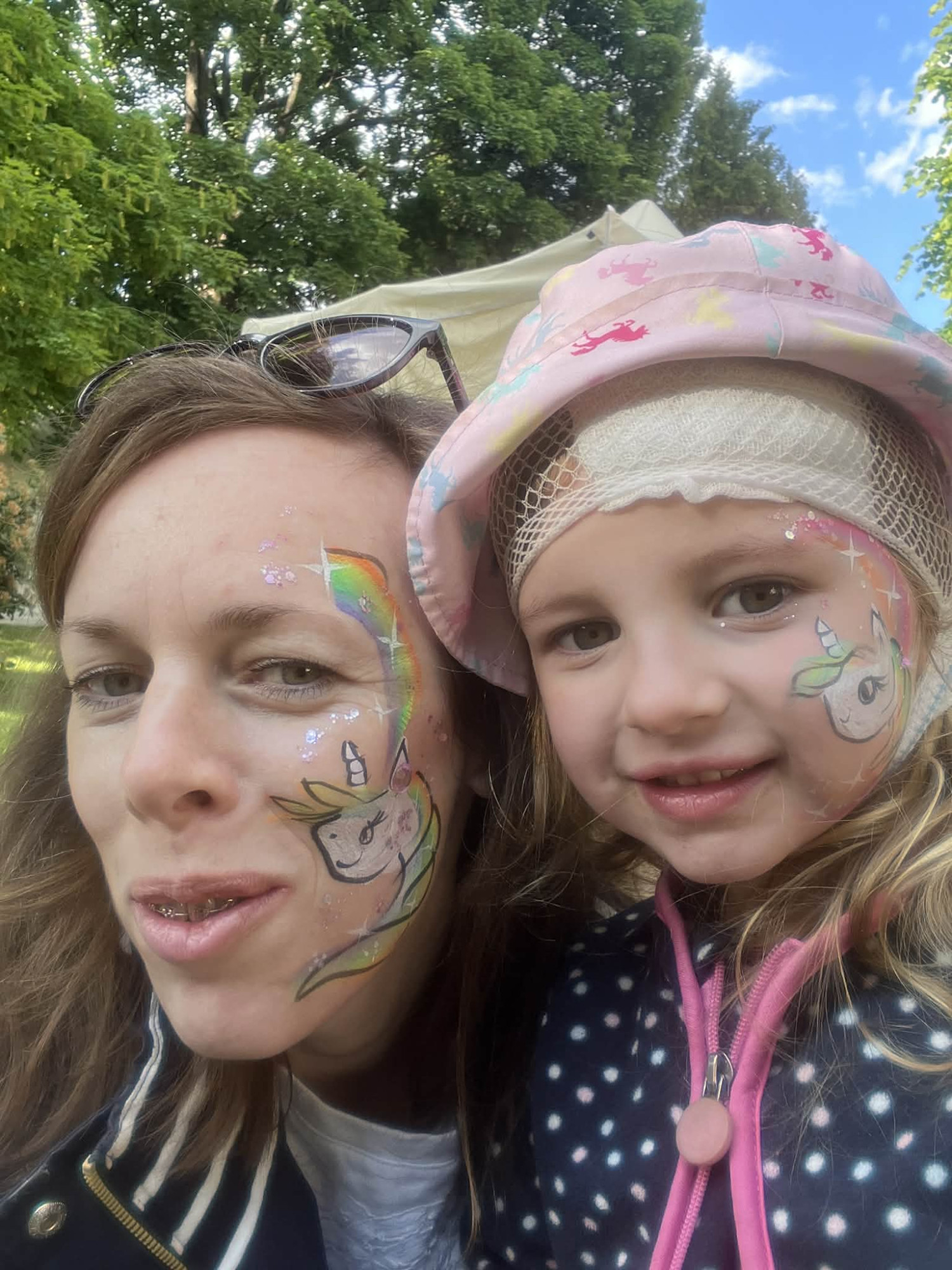 Anežka ze Cvikova bojuje se vzácným typem rakoviny, rodina žádá o pomoc s financováním nákladné léčby