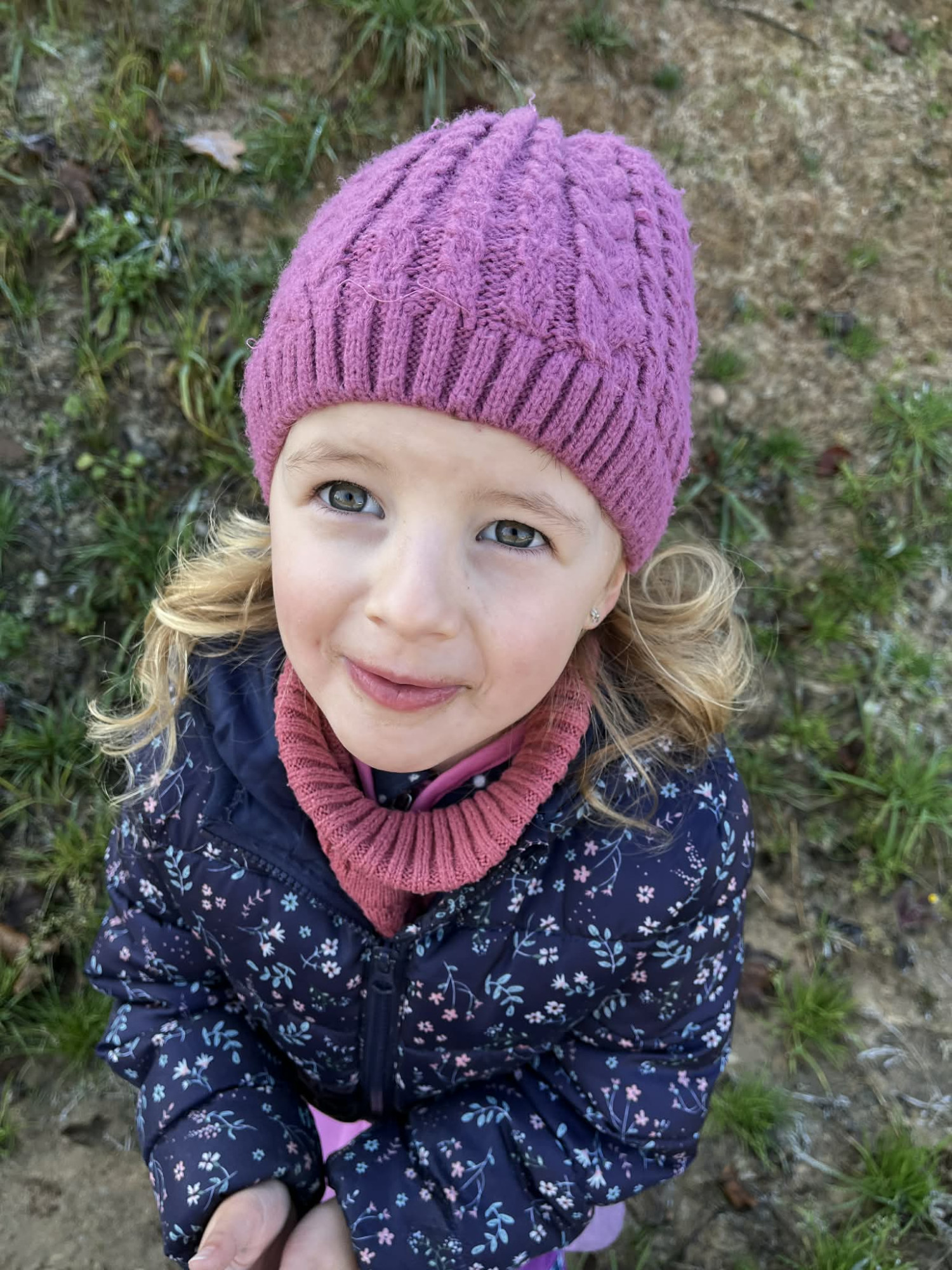 Anežka ze Cvikova bojuje se vzácným typem rakoviny, rodina žádá o pomoc s financováním nákladné léčby