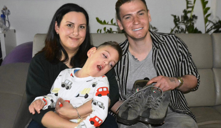 Ušel cestu z Česka do Milána. Teď Nico Moro pomůže čtyřletému Damiánkovi