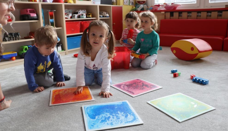 Přerov snižuje poplatky za jesle. Cena klesne o třetinu