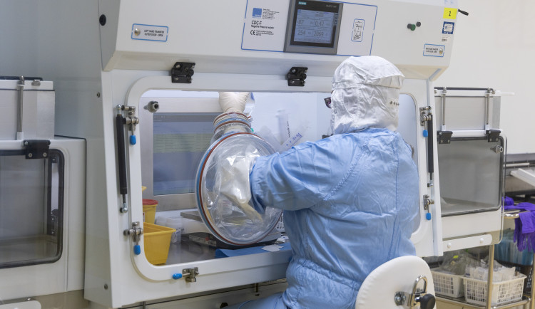 Nemocnice v Hradci otevřela nové pracoviště. Zrychlí přípravu chemoterapie