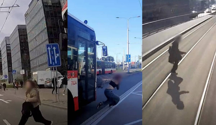 V ulicích Brna nedávají pozor mladí ani senioři. Dopravce varuje záběry z nehod