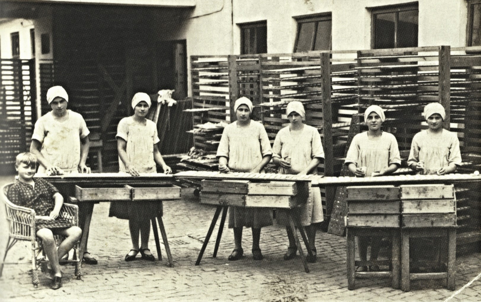 Střípky z historie. Olomoucké tvarůžky si letos připomínají 150 let od zahájení výroby v Lošticích