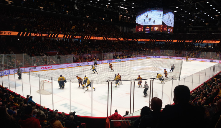 ON-LINE: Dukla chce v Horácké aréně získat mečbol, hraje se neobvykle tvrdě