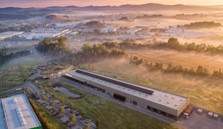 Výrobce bezpilotních letadel postaví nový závod v Písku