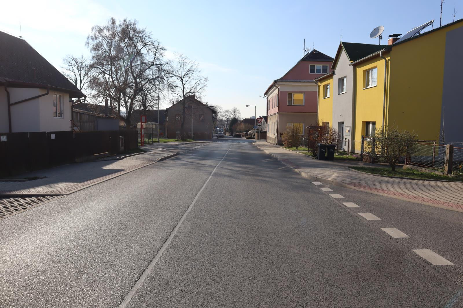 Cyklista bez helmy upadl a poranil si hlavu. Nadýchal skoro dvě promile