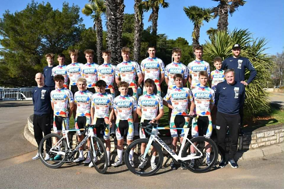 Snový začátek sezony. Nadějní cyklisté z Hané excelovali v závodech Českého poháru