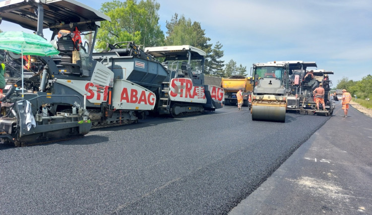 Po letech sporů začne oprava zvlněné D1 v Ostravě, hotovo má být na jaře 2027