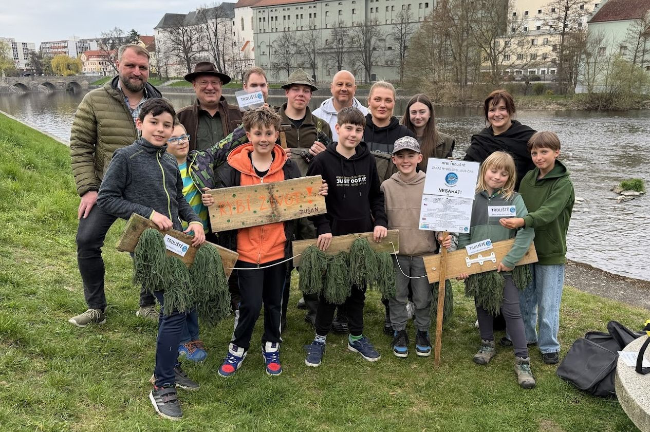 Kormoráni vzali Otavu útokem. Písek řeší úbytek ryb plovoucím trdlištěm