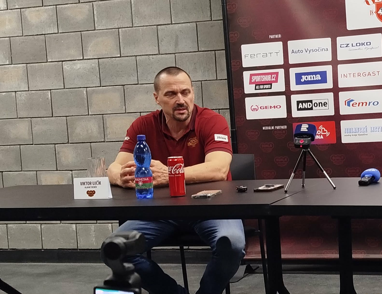 Ujčíka po třetí prohře mrzela produktivita. Ale nevypustíme, už jen kvůli fanouškům, říká