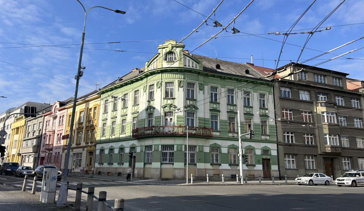 Oprava silnice na tři měsíce omezí dopravu v centru Hradce Králové