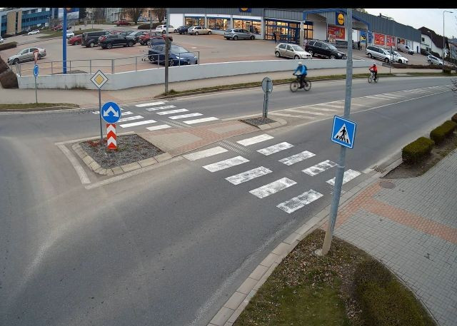 Policie hledá svědky napadení v Táboře, pomoci můžou dva cyklisté