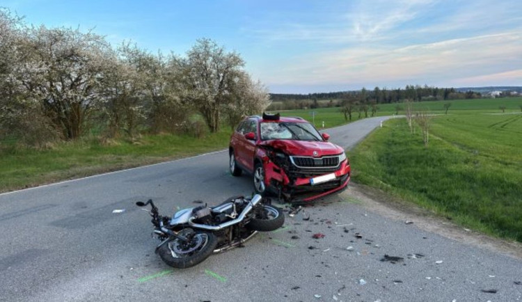 O víkendu žehnal duchovní motorkářům, devět jich hned stejný víkend bouralo