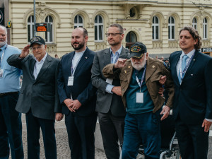 Být v zemi, která začíná být opět svobodná, byl úžasný pocit, říká 101letý veterán