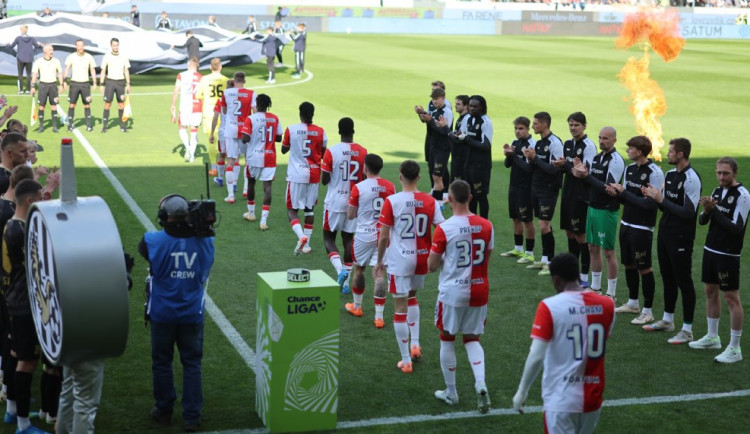 Slavia nestačila na Hradec. Po porážce 1:3 slaví Evropu Votroci