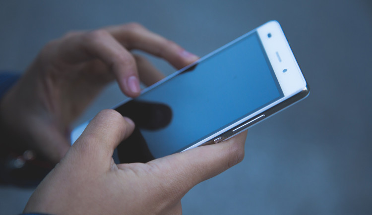 Nejnávykovější mobilní hry roku 2026: průvodce