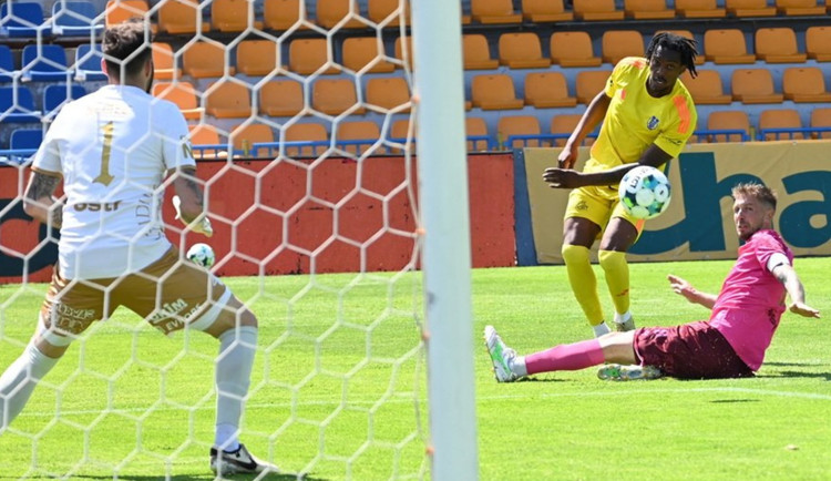 FC Vysočina potřetí vyhrála, Ústí porazila 3:1. Stále ale hrozí sestup