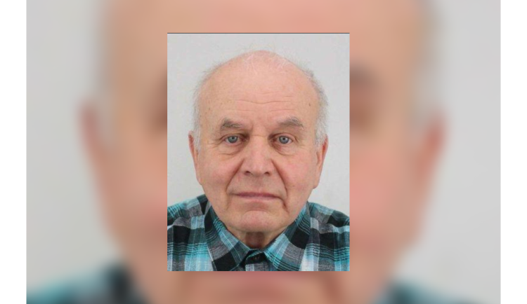 Senior v ohrožení. Policie hledá muže z Hradce, z domova odjel na skládacím kole