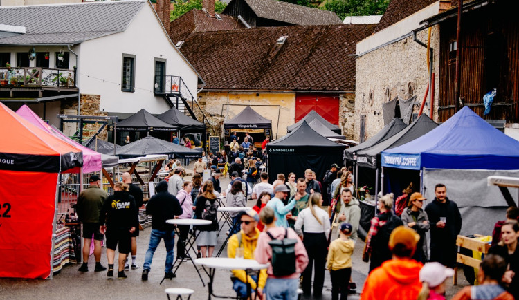 Kulturní tipy: Víkend na jihu Čech nabídne kávový festival i hudební programy