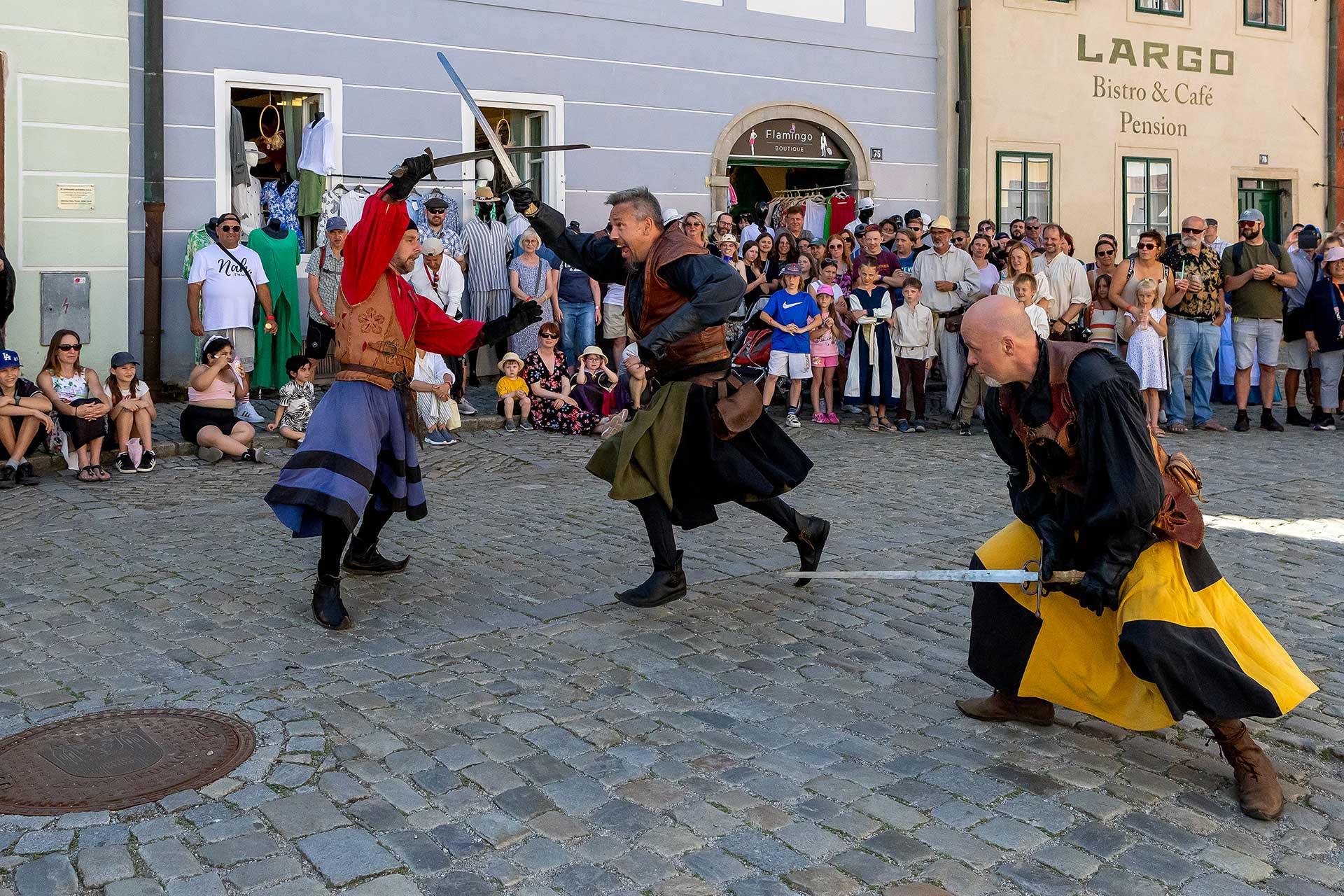 Lubor Mrázek, mrazek@ckrumlov.cz, 777 348 148
