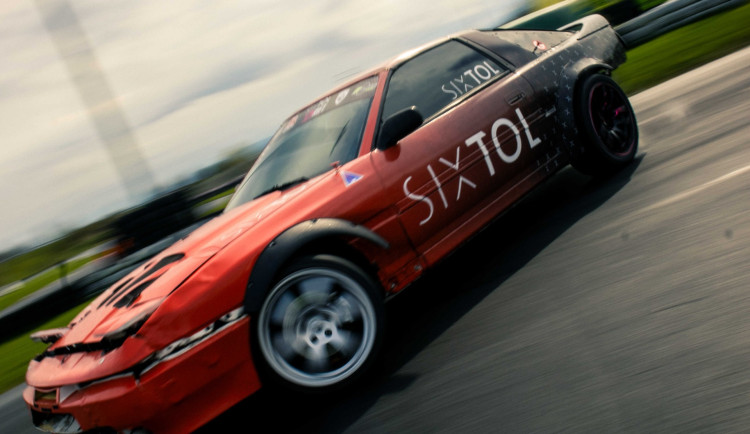 Street drift v Liberci už tento víkend. Hlavní program proběhne v OC Nisa v neděli