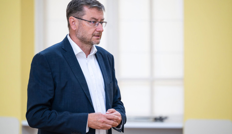 Primátor Karviné Jan Wolf se po návratu z Chorvatska přihlásil policii