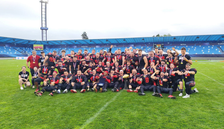 Zlatý zápis do historie Czech Bowlu! Hráči Vysočina Gladiators obhájili titul