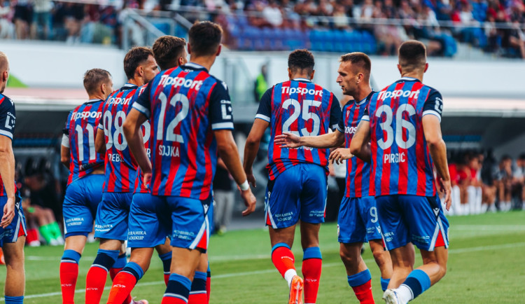 Fotbalisté Plzně remizovali v Teplicích 5:5 a nevyhráli ani třetí ligové kolo