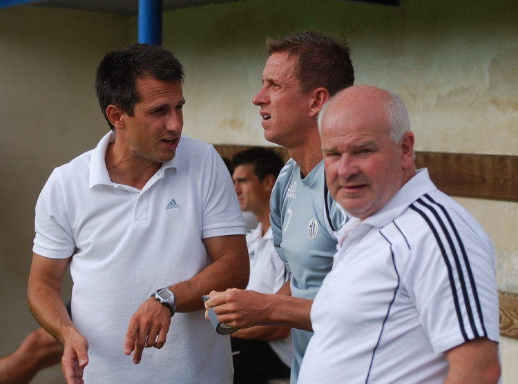 Martin  Vozábal - Petr Benát Láďa Adam