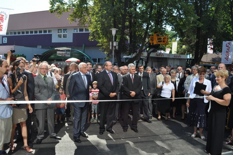 Slavnostní otevření pavilonu T.