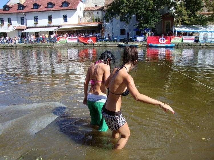 Vodní hry, nebo hry na vodě