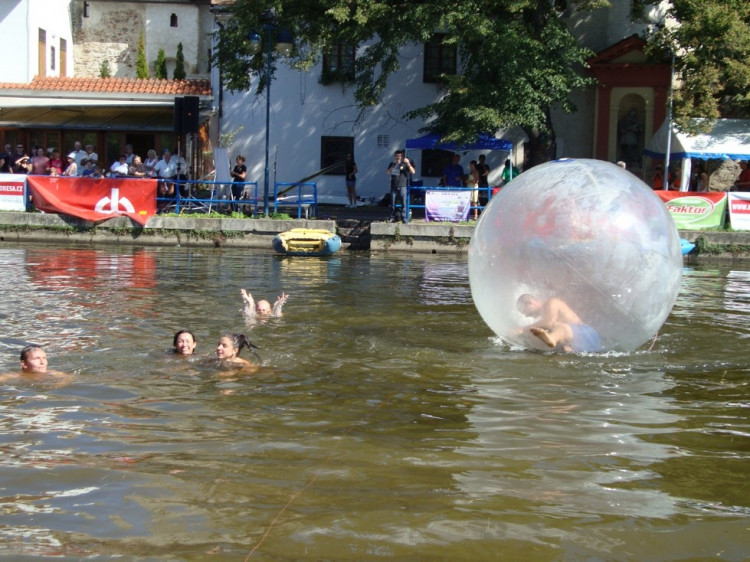 Vodní hry, nebo hry na vodě